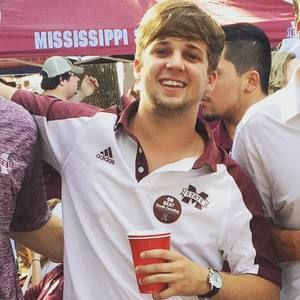 Meet your Posher, Logan